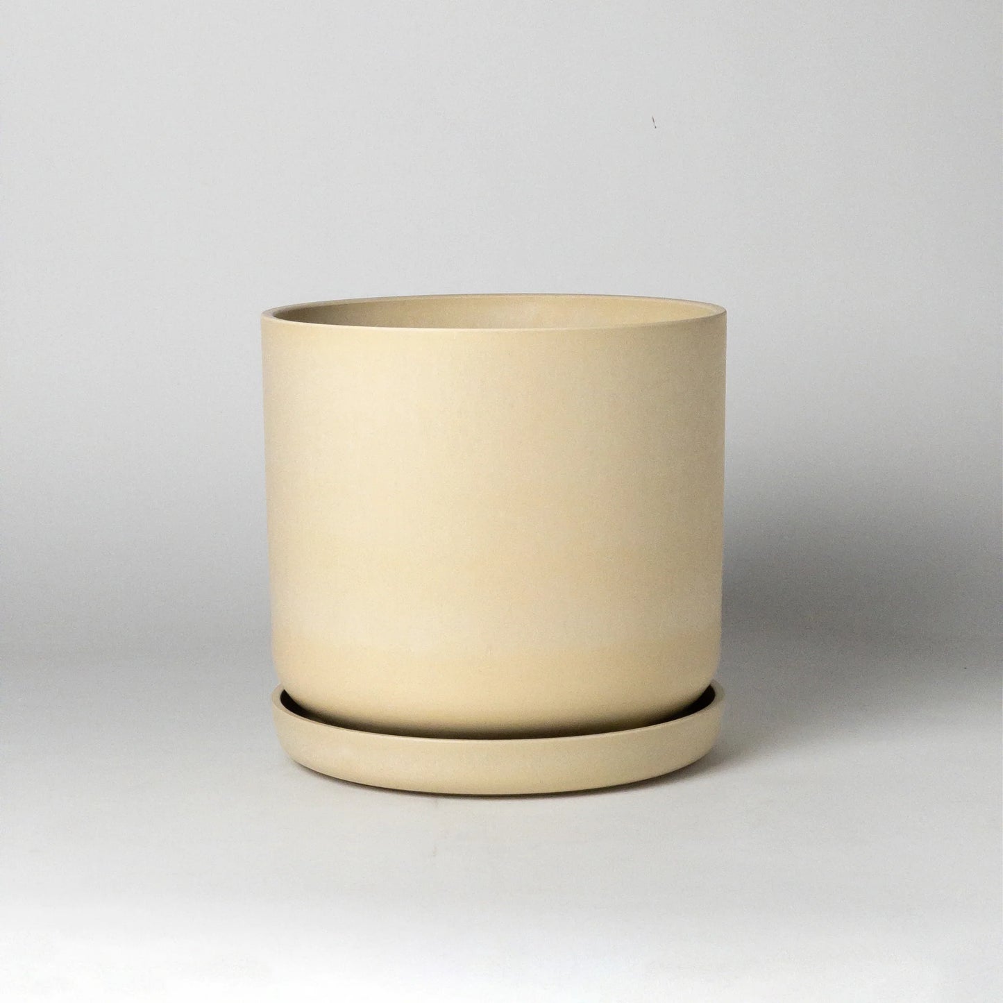 Kanso Recycled Pot, Large 9" (Multiple Colours)