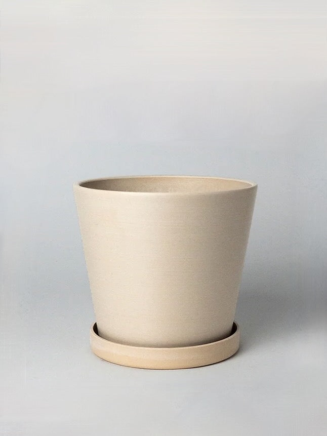 Kanso Recycled Tapered Pot, Medium 6.5" (Multiple Colours)